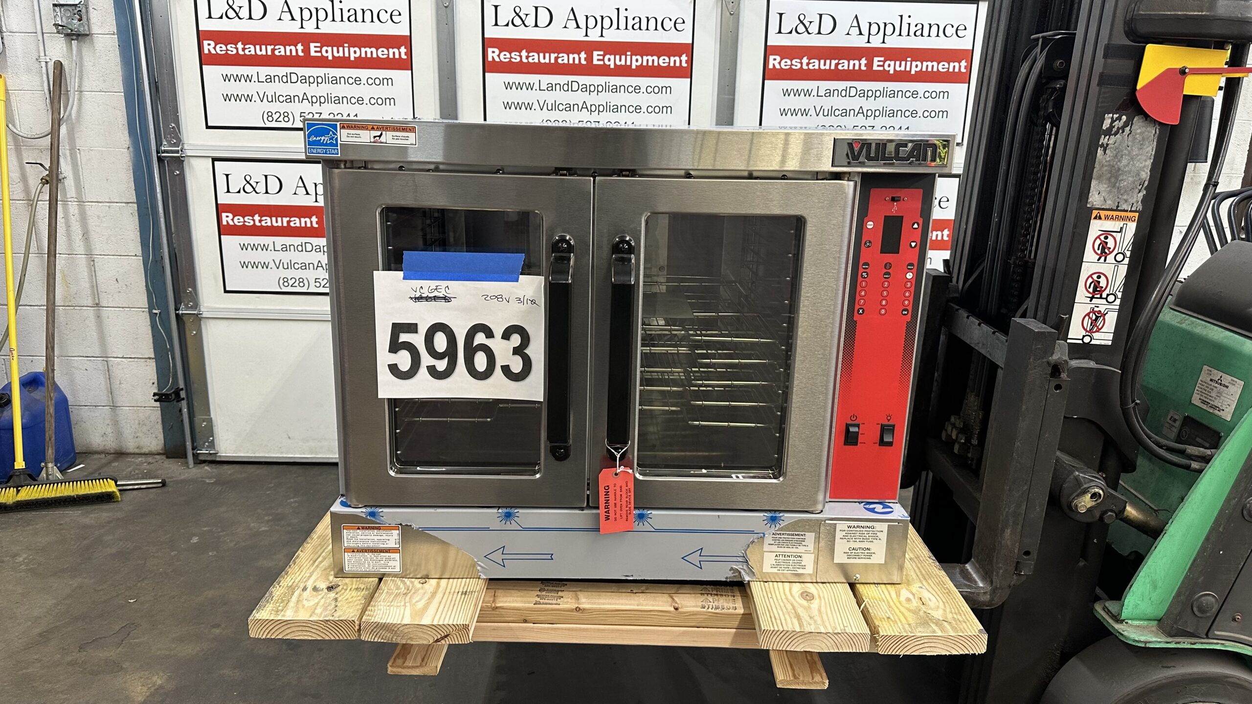 5963 Vulcan VC6EC bakers depth electric convection oven (8)