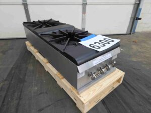 6300 Vulcan VSP200F-1 double stock pot burners (3)