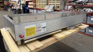 6392 Wolf ACB72-101 charbroiler (3)