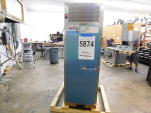 5874 Traulsen AHT132NPUT-FHS cooler refrigerator (6)