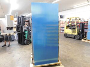 5874 Traulsen AHT132NPUT-FHS cooler refrigerator (7)
