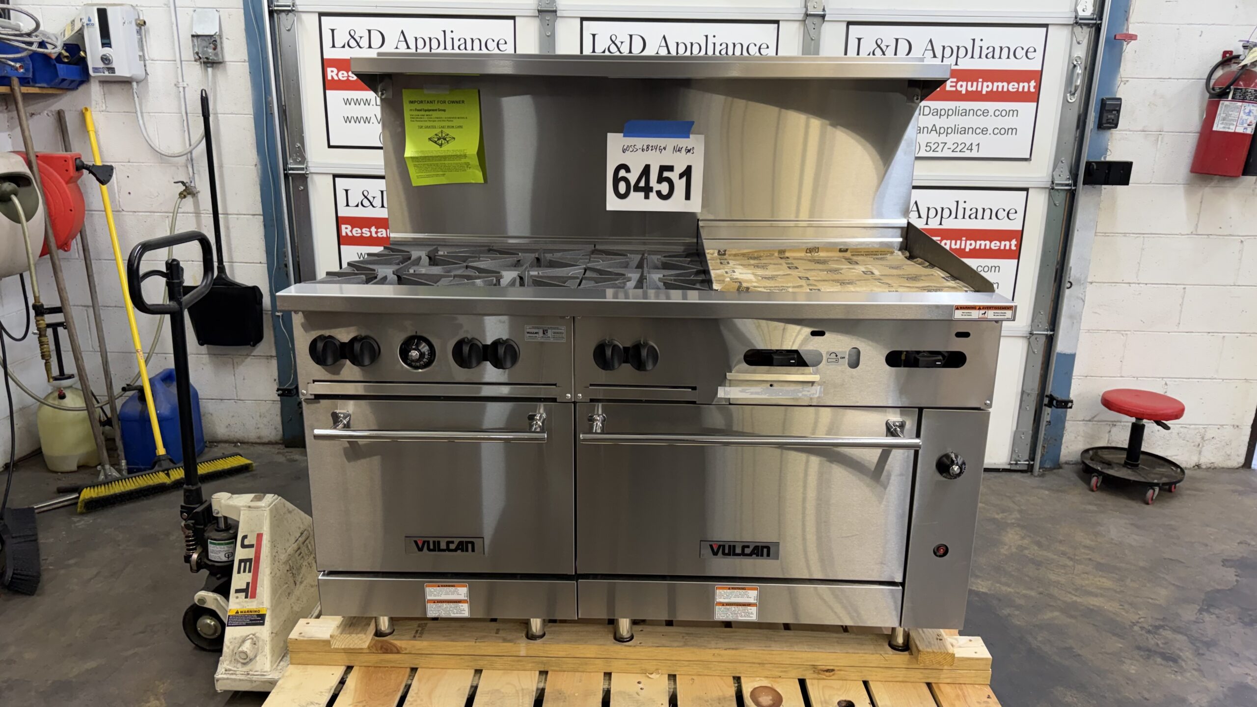 6451 Vulcan Endurance 60SS-6B24GN gas range (5)