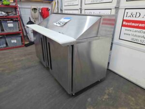 6459 Centerline Traulsen CLPT-6024-SD-MT prep station (8)