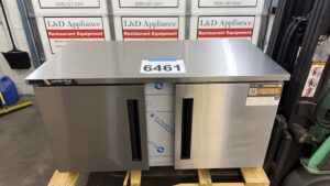 6461 Centerline Traulsen CLUC-60R-SD-LR under counter refrigerator (4)
