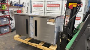 6461 Centerline Traulsen CLUC-60R-SD-LR under counter refrigerator (5)