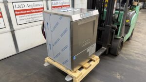 6463 Hobart LXER-1 under counter dishwasher (11)