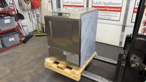6463 Hobart LXER-1 under counter dishwasher (8)