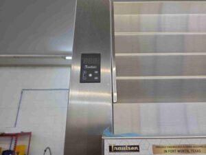 6483 Traulsen RRI232LUT-FHS roll in refrigerator 2-door (4)