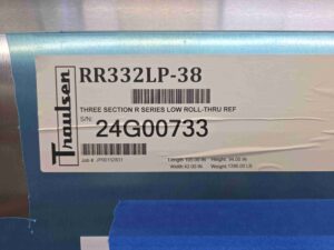 6485 Traulsen RRI332LUT-FHS roll through refrigerator 3-door (3)