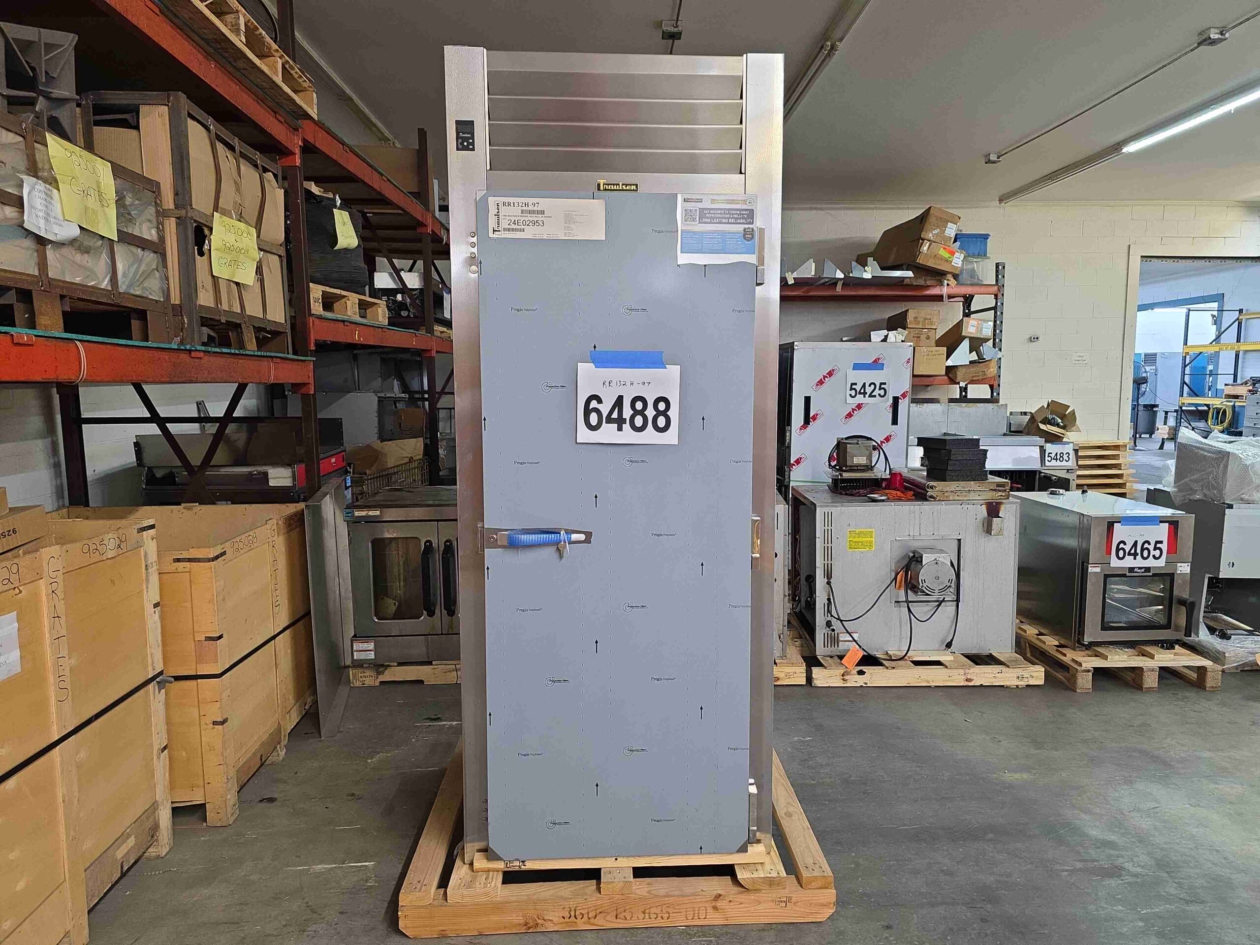 6488 Traulsen RRI132LUT-FHS roll in cooler (2)