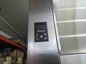 6492 Traulsen RRI132HUT-FHS Roll Through Cooler (13)