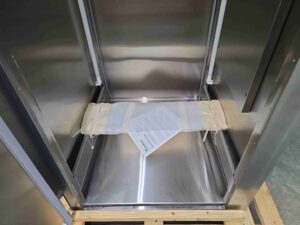 6493 Traulsen RRI132HUT-FHS rollin in cooler (6)