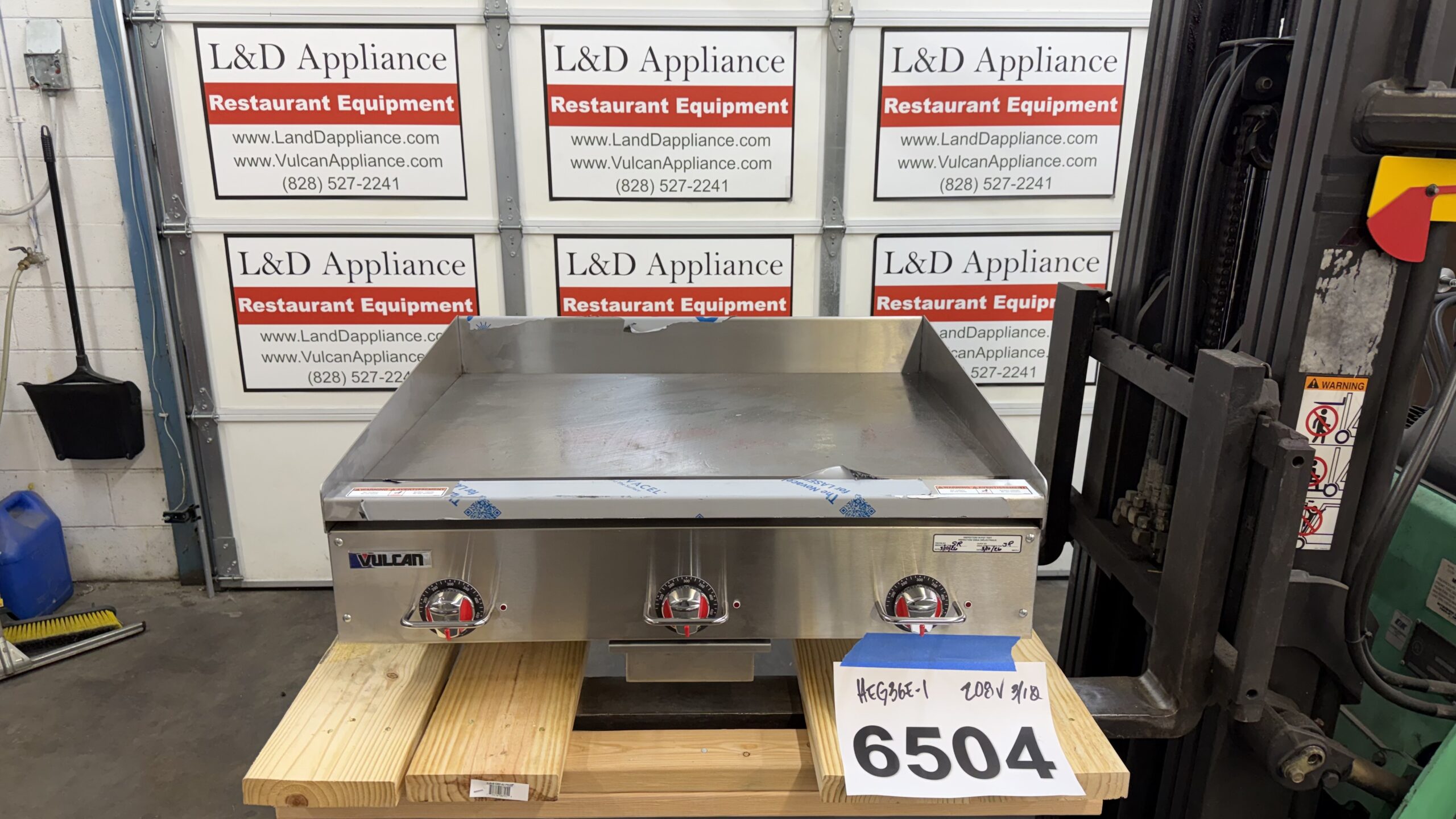 6504 Vulcan HEG36E-208 electric griddle (2)