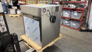 6539 Vulcan VBP7SL half size warming cabinet 3 6539 Vulcan VBP7SL Warmer 6539 Vulcan VBP7SL half size warming cabinet (3)
