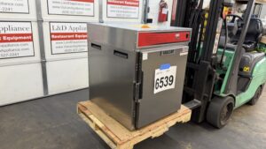 6539 Vulcan VBP7SL half size warming cabinet 5 6539 Vulcan VBP7SL Warmer 6539 Vulcan VBP7SL half size warming cabinet (5)