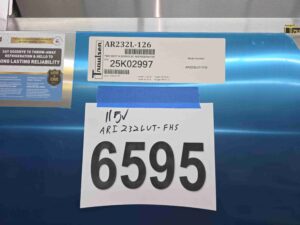 6595 Traulsen ARI232LUT-FHS roll in keg refrigerator (3)