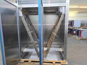 6605 Traulsen RR232HP-X0038 (6)