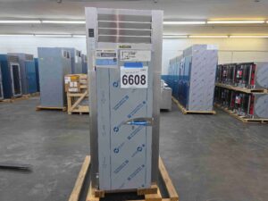 6608 Traulsen AHF132WP-FHS warming cabinet (11)