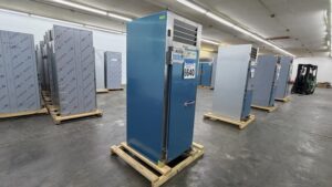6640 Traulsen Freezer RLT132WUT FHS 1 6640 Traulsen Freezer RLT132WUT-FHS 6640 - Traulsen Freezer RLT132WUT-FHS (1)