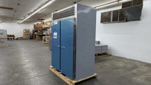 6642 Traulsen RIF232HUT-FHS roll in freezer (4)