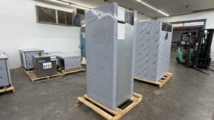 6645 Traulsen Refrigerator RHT132WUT HHS 6 6645 Traulsen RHT132WUT-HHS Refrigerator 6645 Traulsen Refrigerator RHT132WUT-HHS (6)