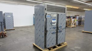 6647 Vulcan RHT232WUT HHS refrigerator 3 6647 Traulsen RHT232WUT-HHS Refrigerator 6647 Vulcan RHT232WUT-HHS refrigerator (3)