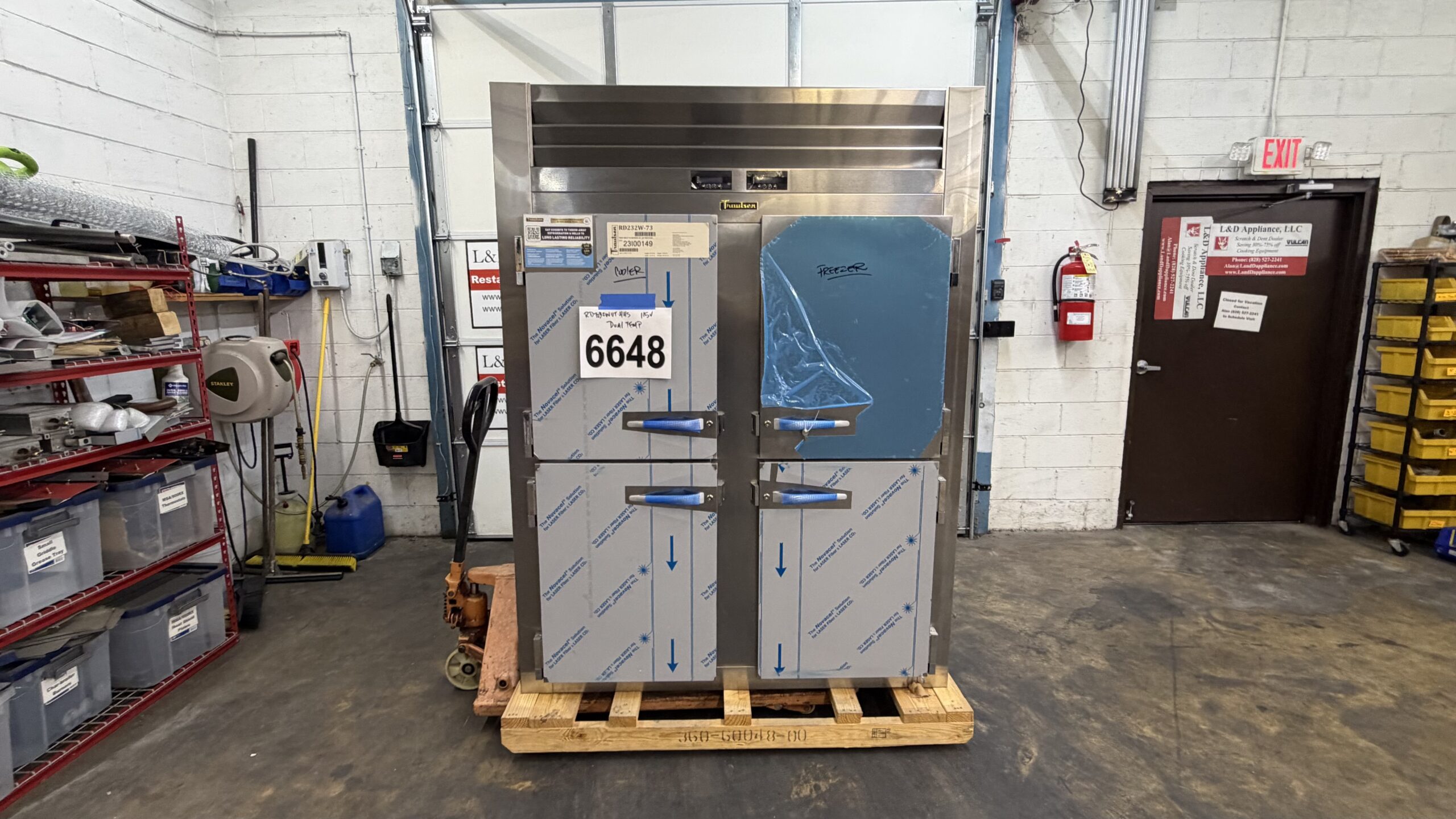 6648 Traulsen RDT232WUT HHS Refrigerator Freezer 5 scaled 6648 Traulsen RDT232WUT-HHS Refrigerator Freezer 6648 Traulsen RDT232WUT-HHS Refrigerator Freezer (5)
