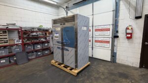 6648 Traulsen RDT232WUT HHS Refrigerator Freezer 6 6648 Traulsen RDT232WUT-HHS Refrigerator Freezer 6648 Traulsen RDT232WUT-HHS Refrigerator Freezer (6)