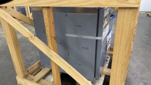 6653 Traulsen UHT27 refrigerator (1)