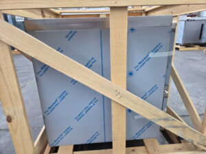 6660 Traulsen UHT32 D SB refrigerator 4 6660 UHT32-D-SB Undercounter Refrigerator 6660 Traulsen UHT32-D-SB refrigerator (4)
