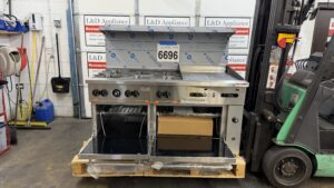 6696 Vulcan 60SS 6B24GN Gas Range 7 6696 Vulcan Range 60SS-6B24GN 6696 Vulcan 60SS-6B24GN Gas Range (7)
