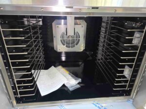 6678 Vulcan VC4GD SEF convection oven 4 6678 Vulcan Oven VC4GD-SEF (2-in stock) 6678 Vulcan VC4GD-SEF convection oven (4)