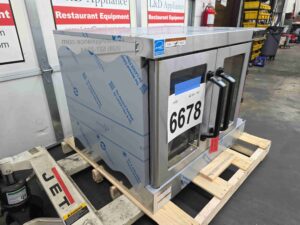 6678 Vulcan VC4GD SEF convection oven 6 6678 Vulcan Oven VC4GD-SEF (2-in stock) 6678 Vulcan VC4GD-SEF convection oven (6)