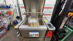 6710 Vulcan VPP28E-480 Tilt braising pan electric automatic (6)