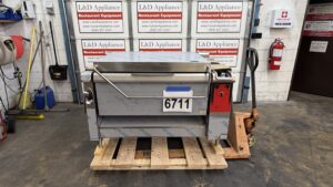 6711 Vulcan VPP40E-208 Tilt braising pan electric automatic (7)