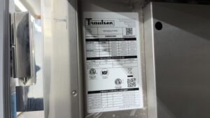 6731 Traulsen RIF332LUT FHS roll in freezer 4 6731 Traulsen RIF332LUT-FHS Roll in Freezer 6731 Traulsen RIF332LUT FHS roll in freezer 4 6731 Traulsen RIF332LUT-FHS Roll in Freezer