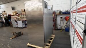 6740 Traulsen RDH232WUT-FHS warmer cooler (7)