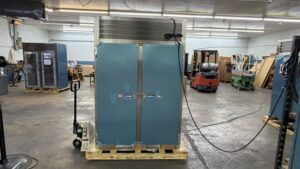 6755 Traulsen RHT232NPUT-FHS cooler (2)