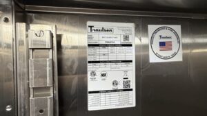 6759 Traulsen RHT132WPUT HHS cooler 5 6759 Traulsen RHT132WPUT-HHS Refrigerator 6759 Traulsen RHT132WPUT-HHS cooler (5)