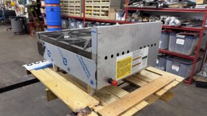6728 Wolf AHP424-1 4-burner hot plate (1)