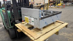 6728 Wolf AHP424-1 4-burner hot plate (5)