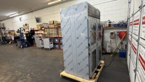 6737 Traulsen G26007P cooler 2 6737 Traulsen G26007P Refrigerator 6737 Traulsen G26007P cooler (2)