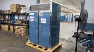 6739 Traulsen G26007P pass through cooler 7 6739 Traulsen G26007P Refrigerator 6739 Traulsen G26007P pass through cooler (7)