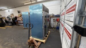 6754 Traulsen RHT232NPUT-FHG cooler (3)