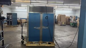 6756 Traulsen RHT232WPUT FHG cooler 1 6756 Traulsen RHT232WPUT-FHG Refrigerator 6756 Traulsen RHT232WPUT-FHG cooler (1)