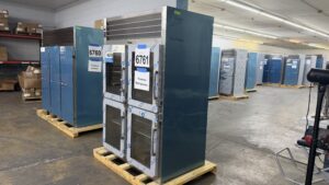 6761 Traulsen G21003 cooler (4)