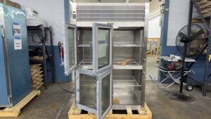 6761 Traulsen G21003 cooler (6)