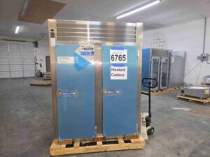 6765 Traulsen RHF232WP-FHG warmer (1)