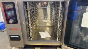 6780 Vulcan CHEF-102G combi oven (2)